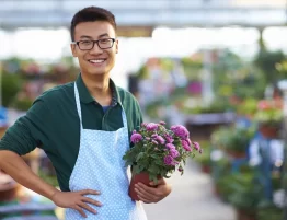 Nên thành lập công ty hay hộ kinh doanh